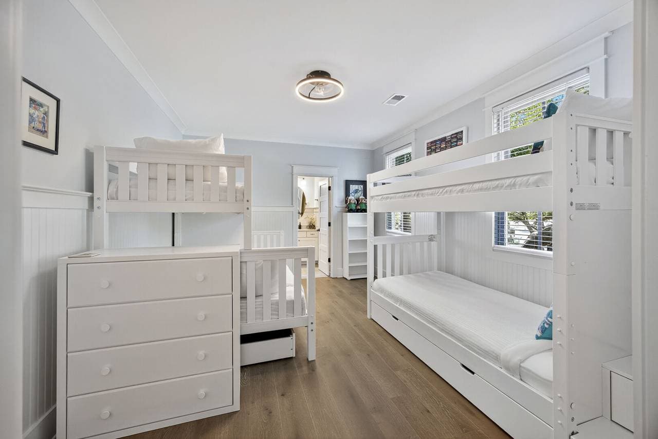 Blue Heron - Image 20