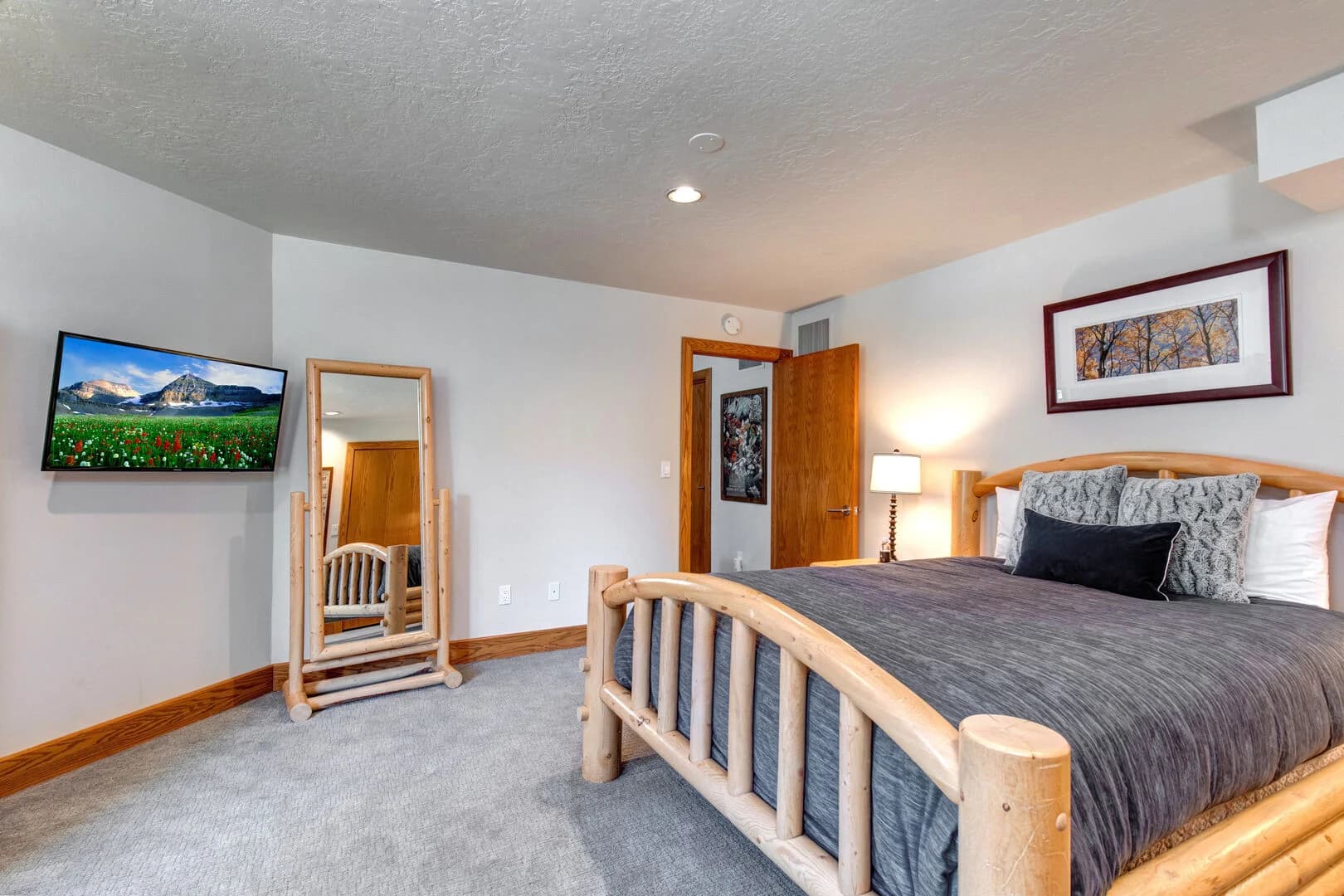 Abode at the Crux - Image 37