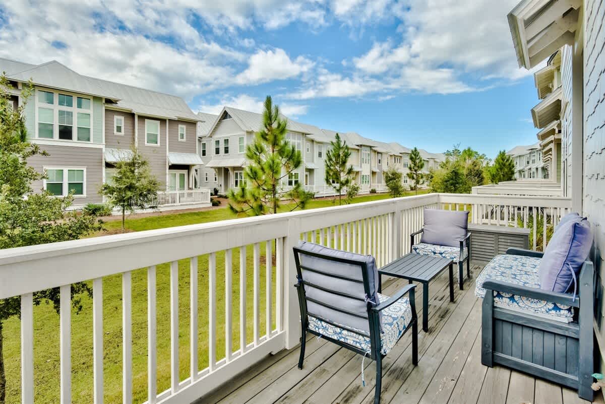 Feeling Tip Sea - Image 2