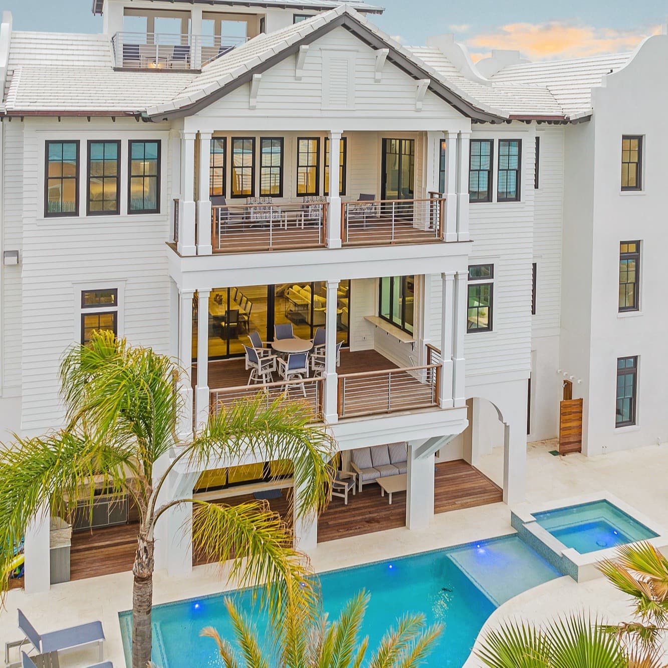 Seaclusion Manor - Image 3