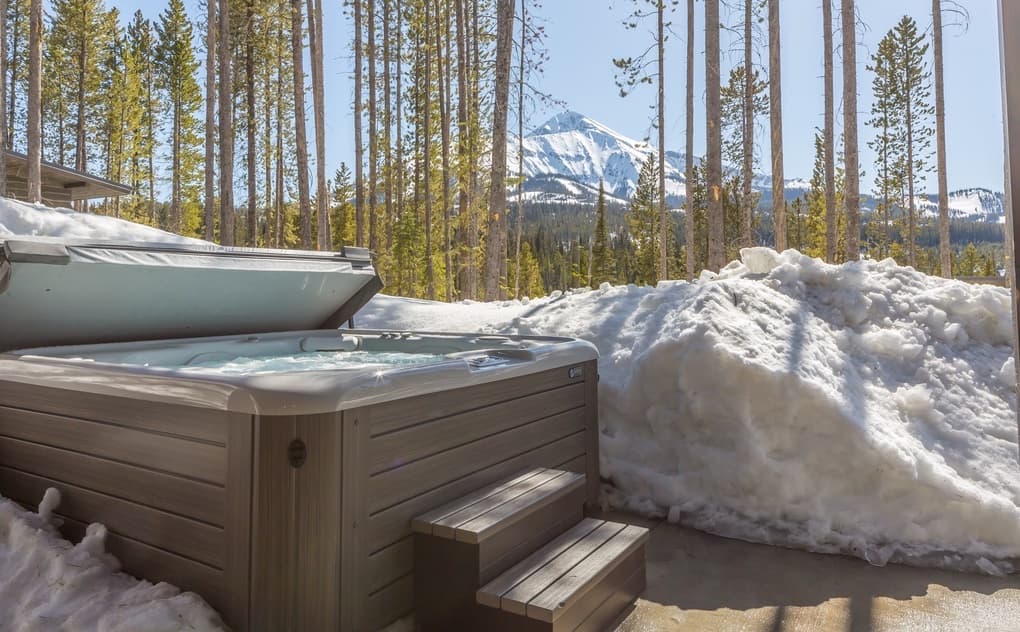 Lake Cabin #11 - Image 2