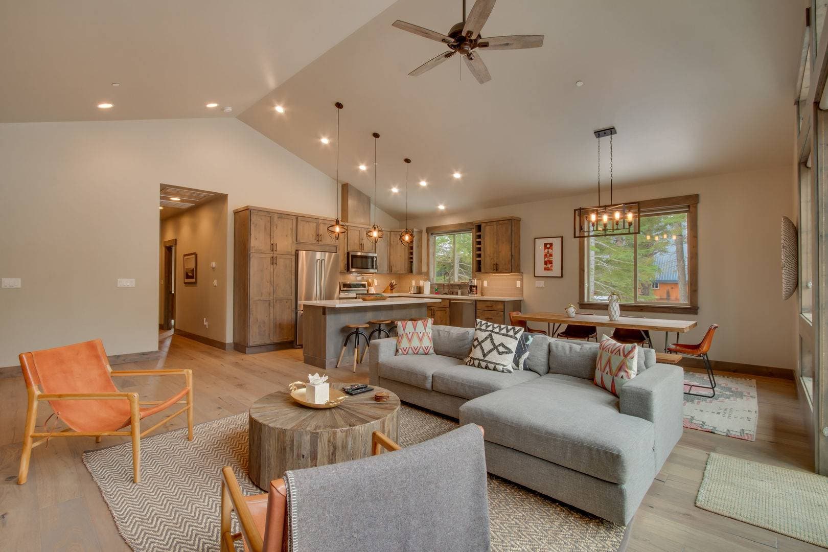 Sunrise Abode - Image 4