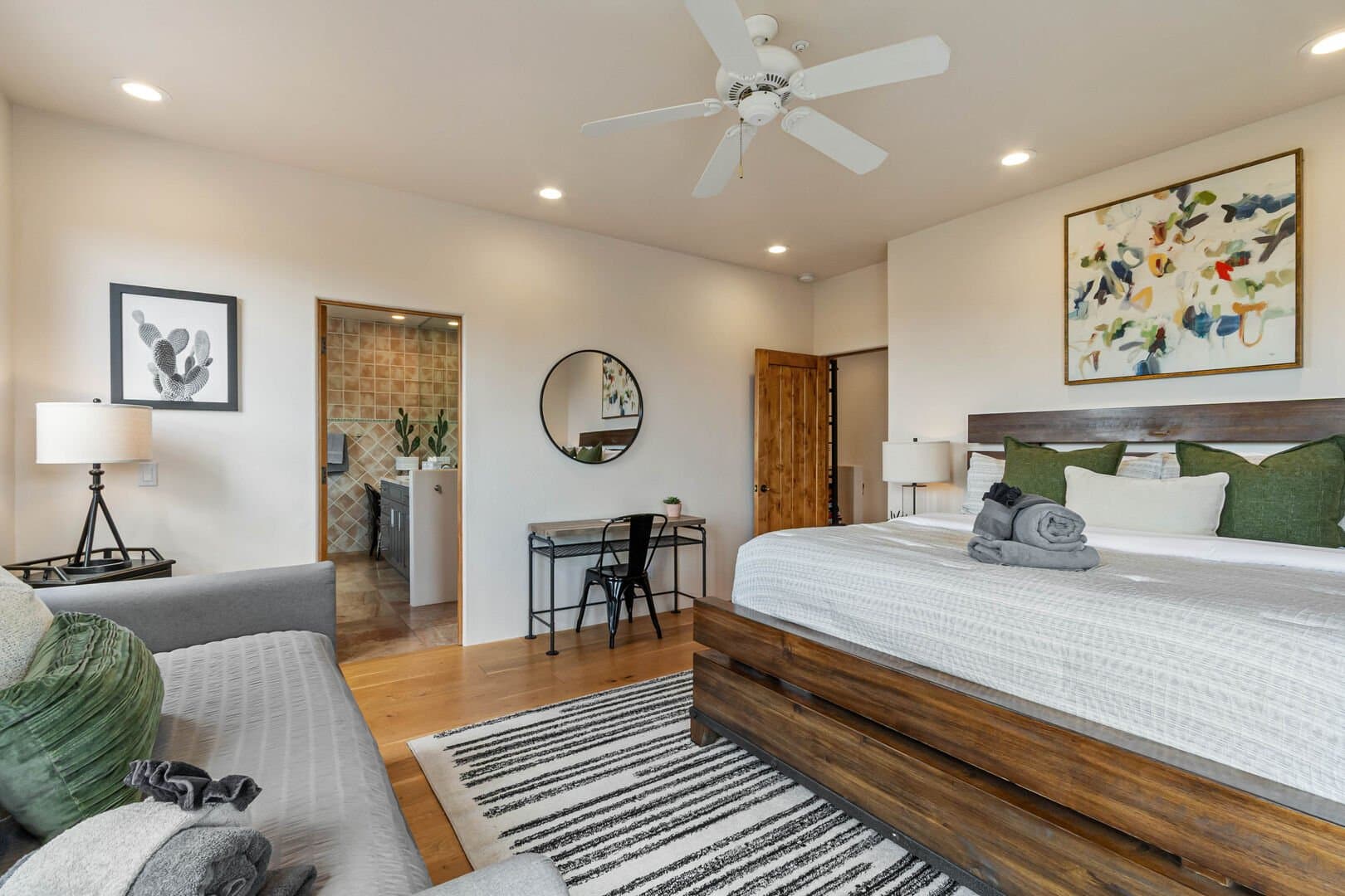 West Chateau - Image 65