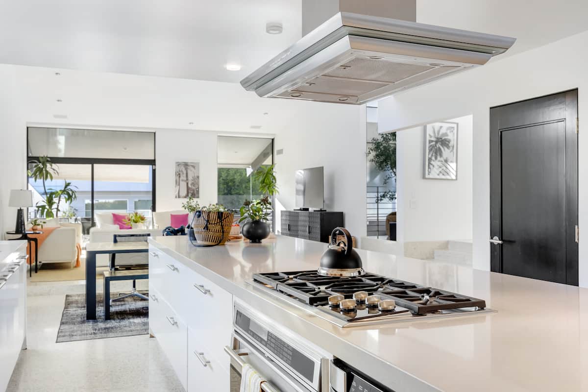 Kings Road - Image 11