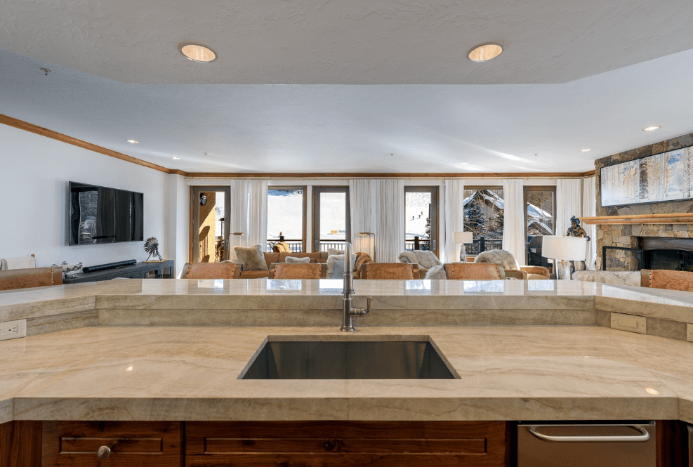 Sunshine Chalet at One Beaver Creek - Image 15