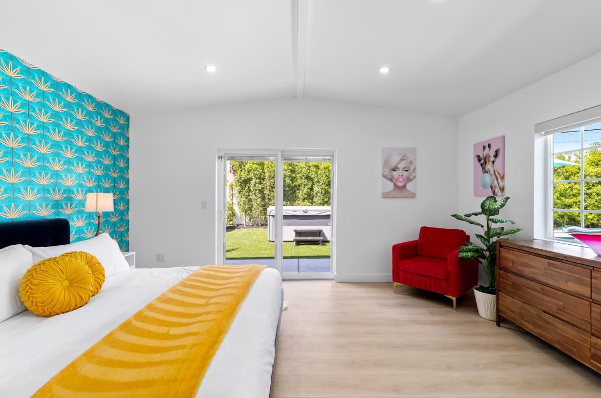 Starlite Safari - Image 21