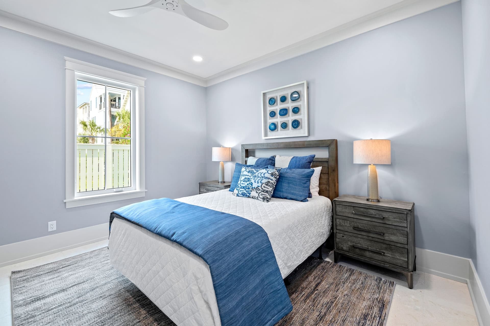 Emerald View - Image 6