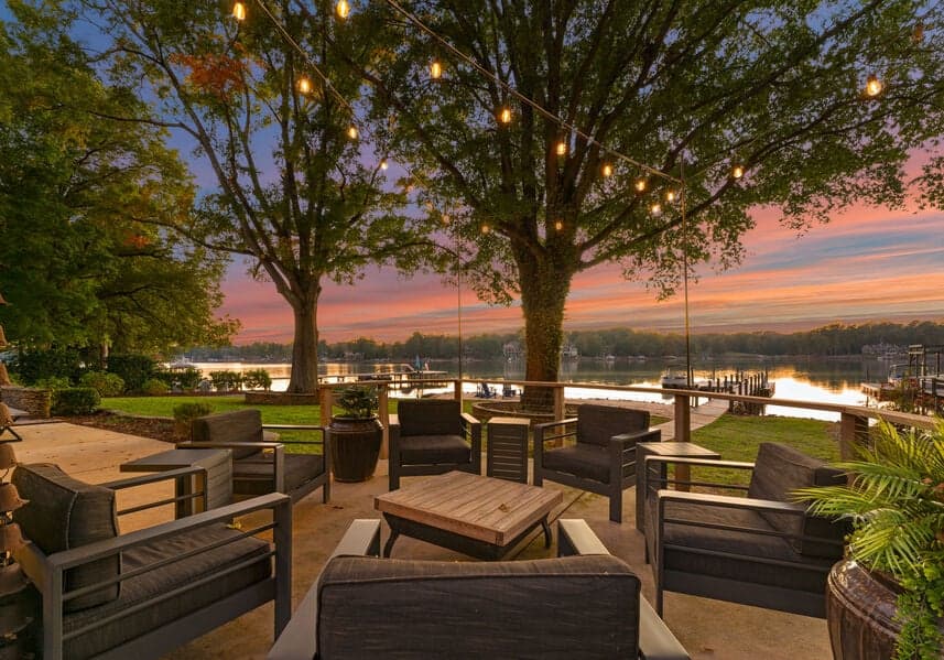 Sandy Shore - Image 4