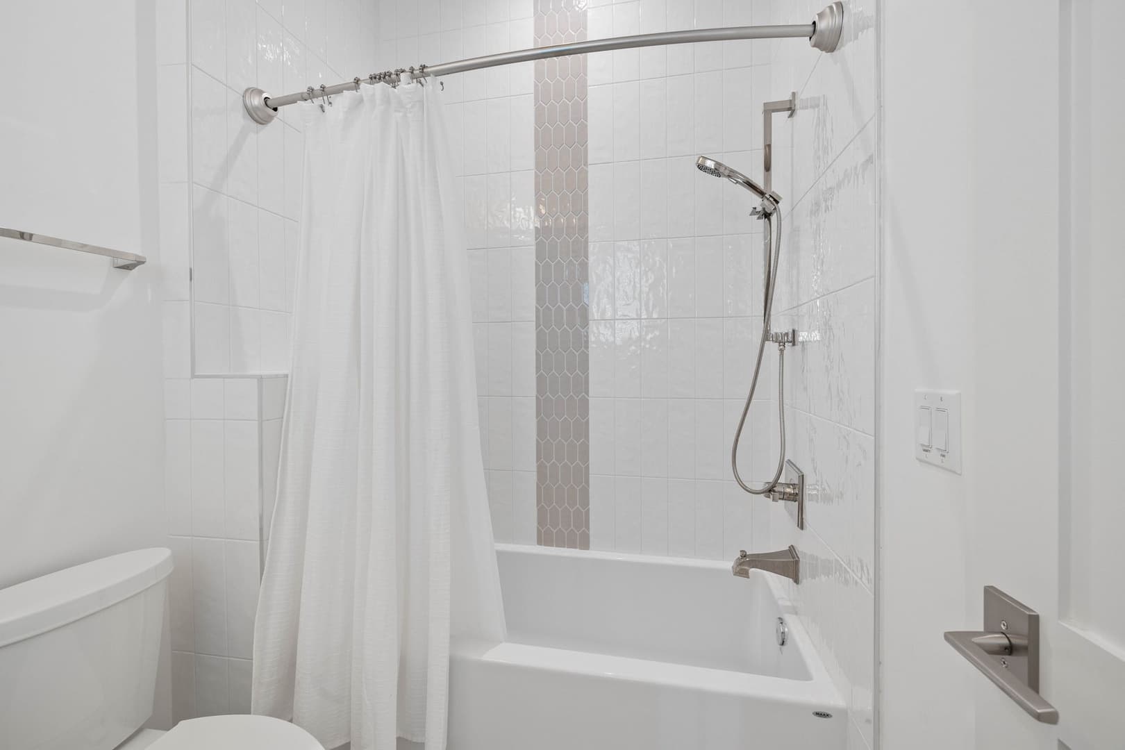 Eyes on Sunrise - Image 40