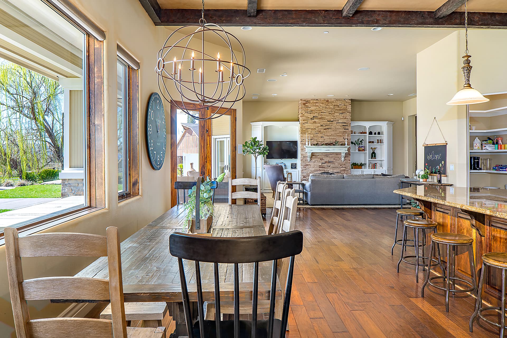 Frontier Main and Guest House - Image 16