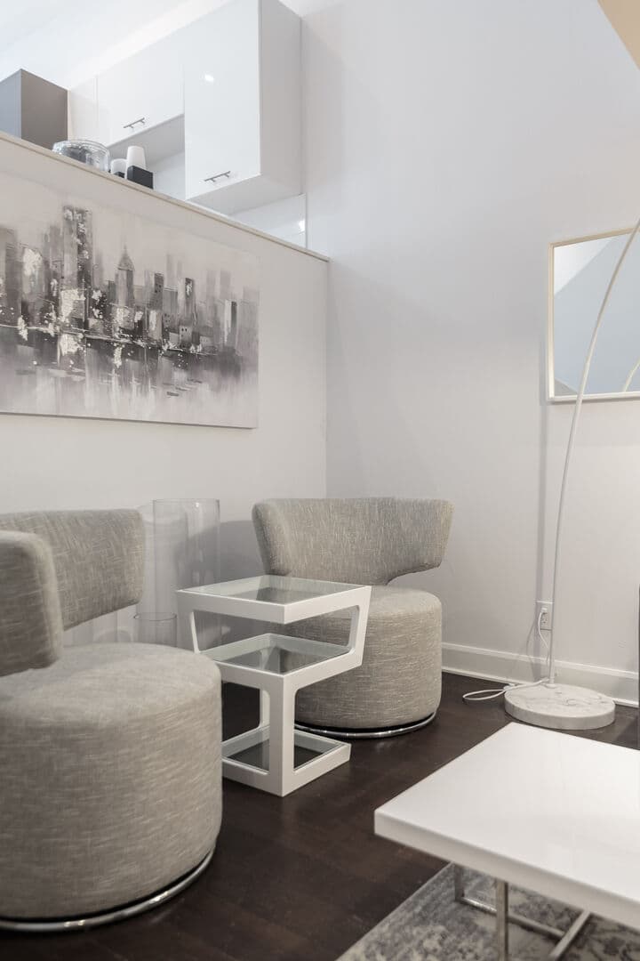 Jeanne Home - Image 8