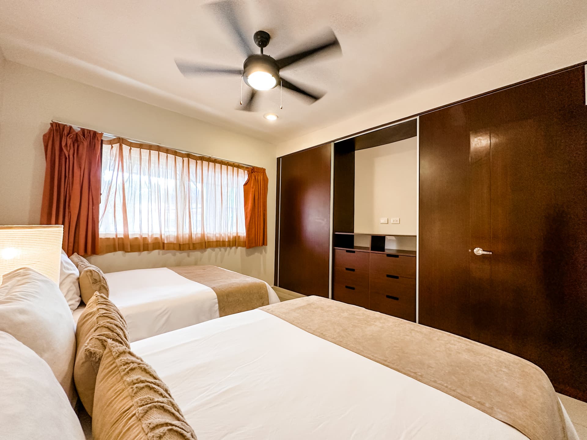 Sabbia Condo #4207 - Image 17