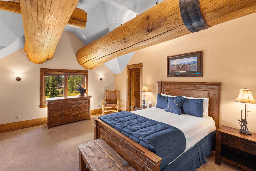 Timberline Lodge - Image 28