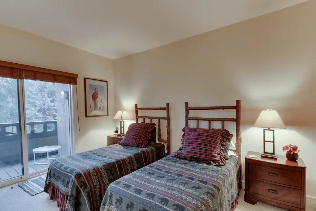 Wildflower Luxury - Image 26