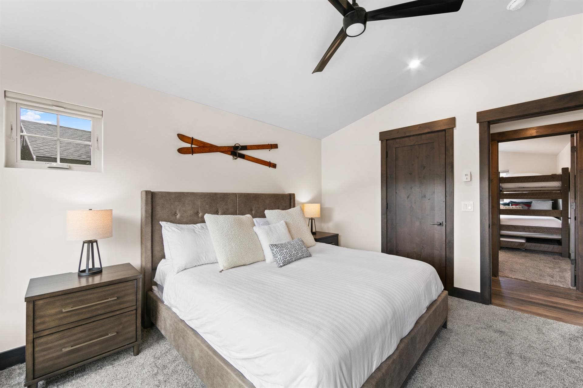 Fish Hawk House - Image 17