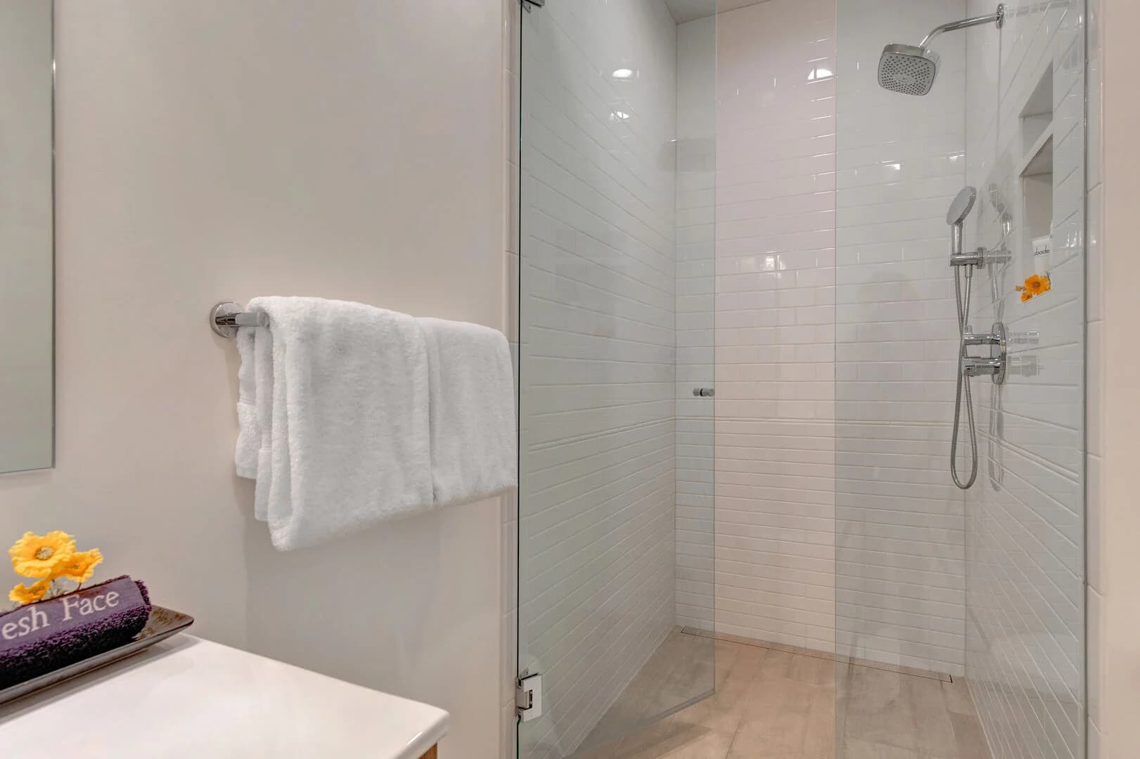 Avenue House - Image 40