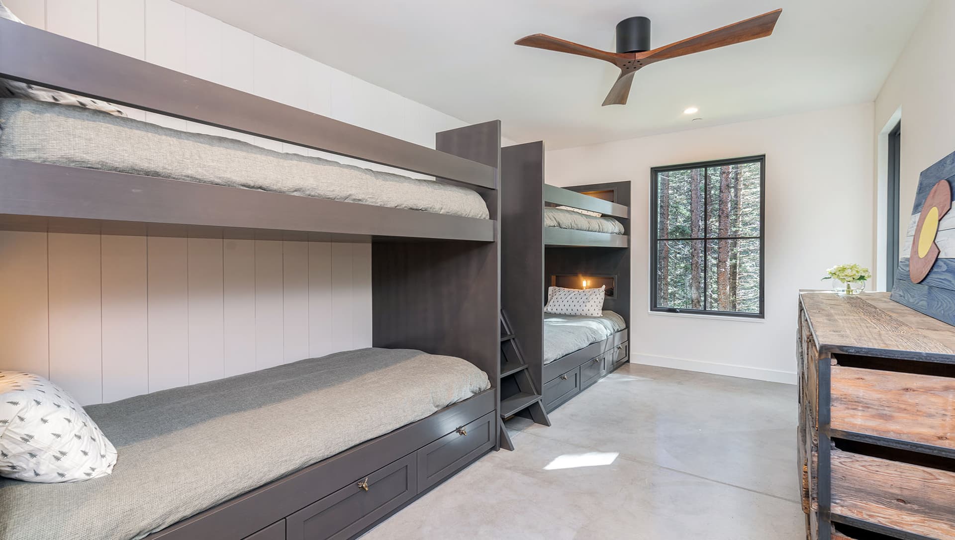 Mountain Modern Rustic - Image 17