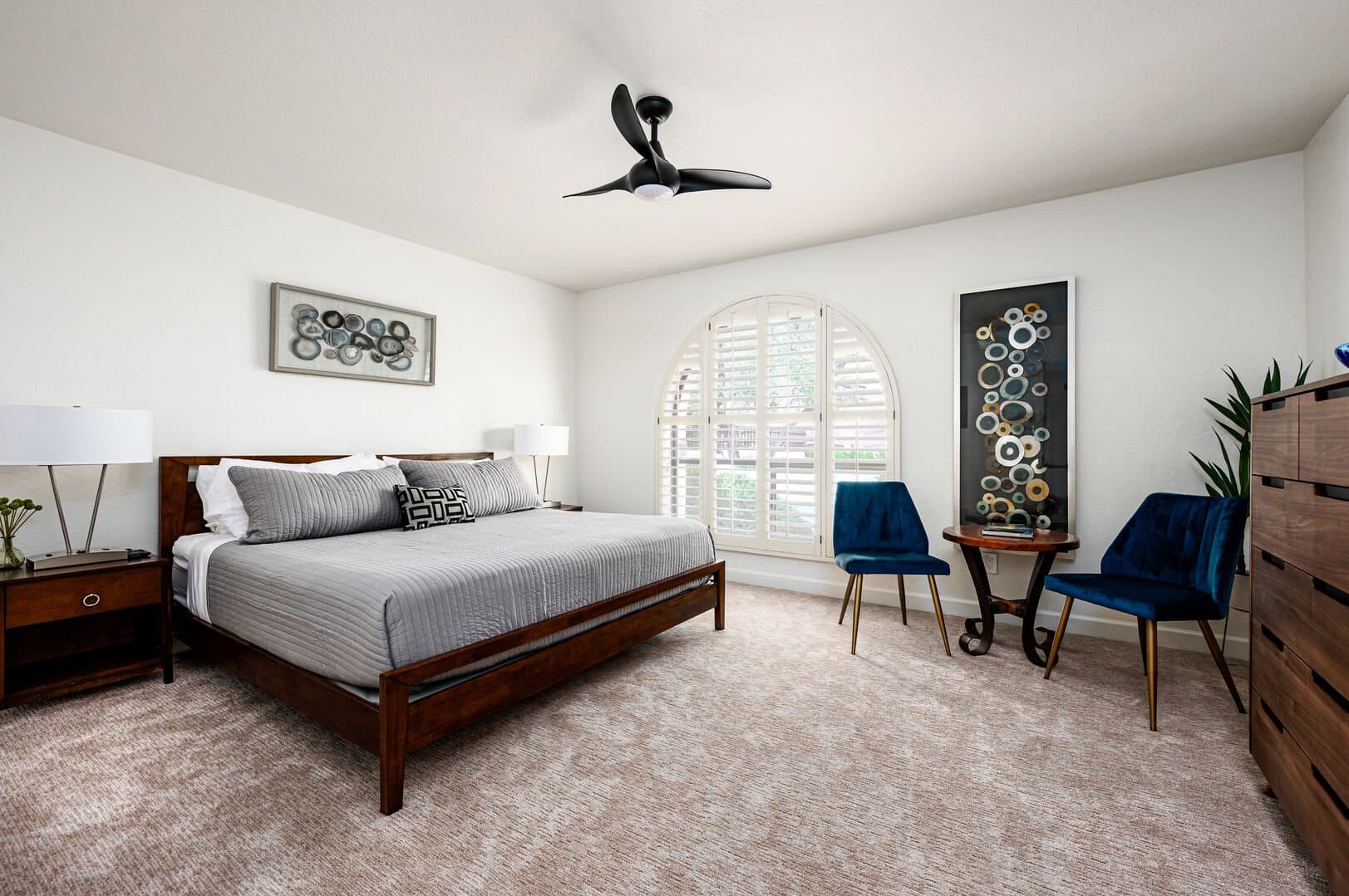 Rock House - Image 24