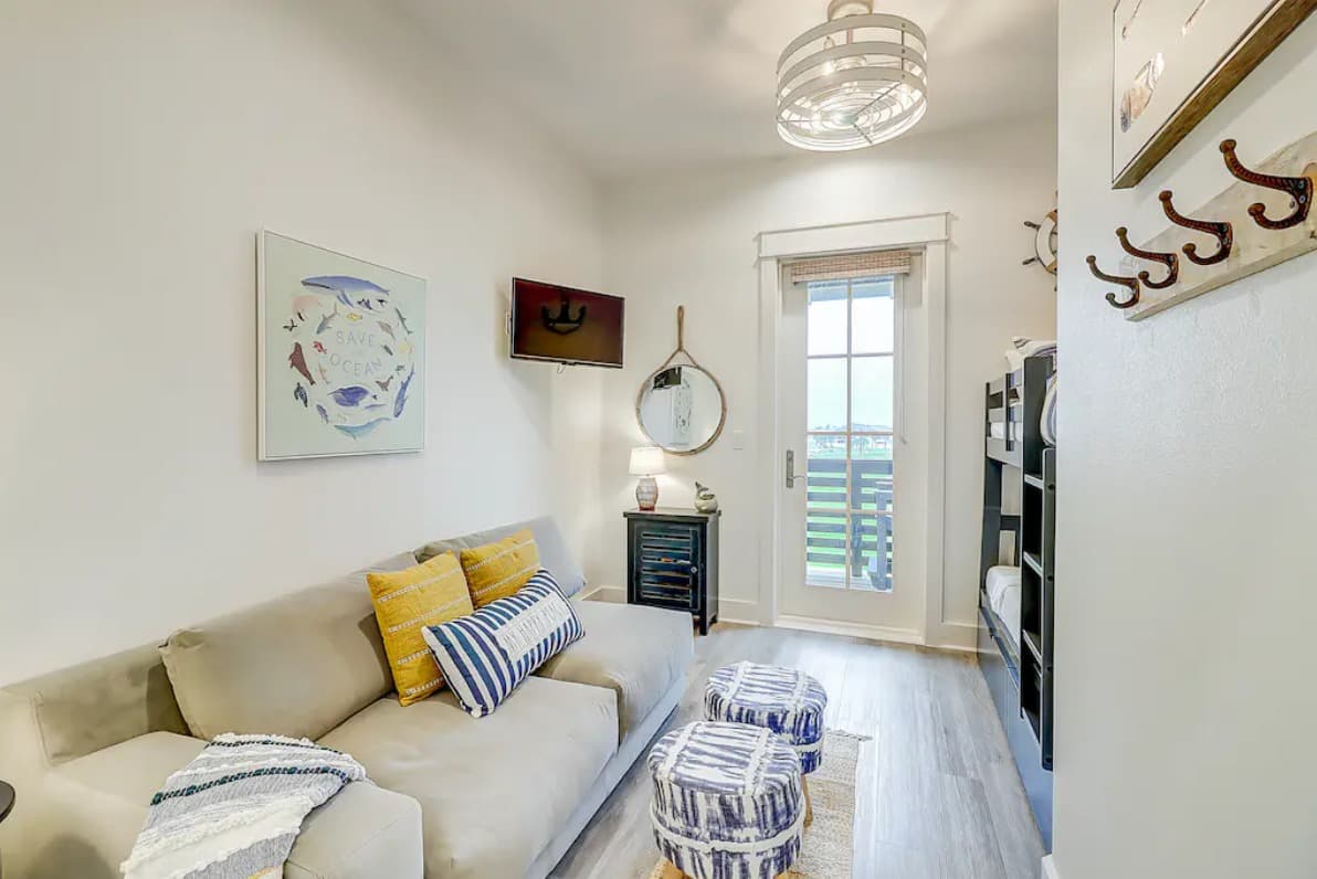 Fairway Sunsets - Image 17