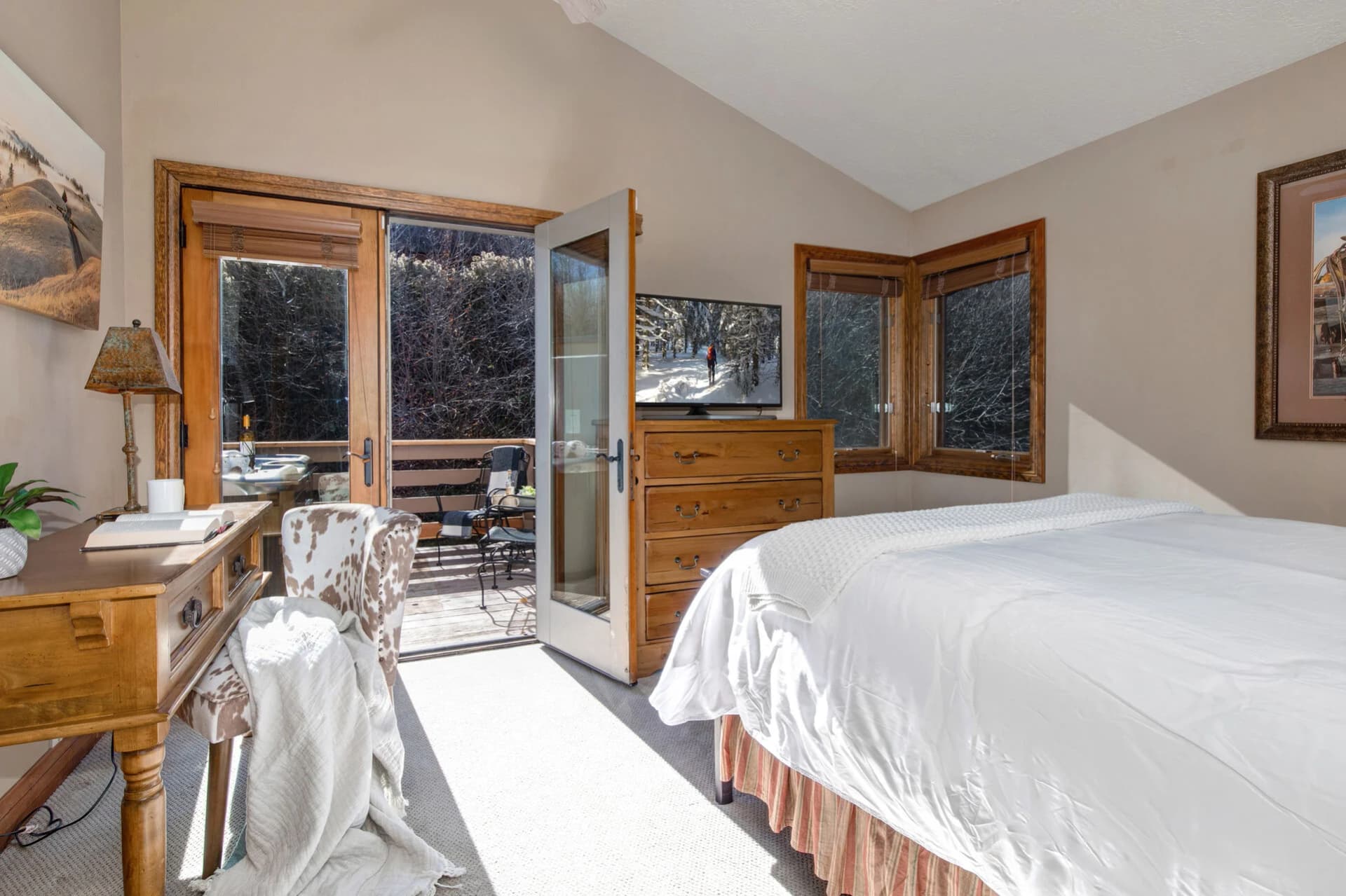 Rossie Hill - Image 15