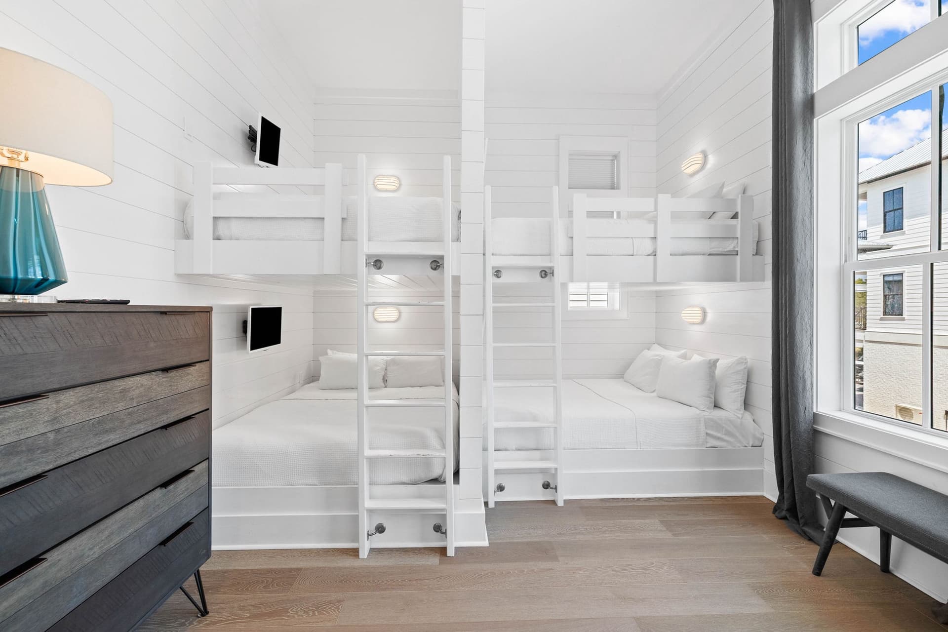 Seven Palms Retreat - Image 13