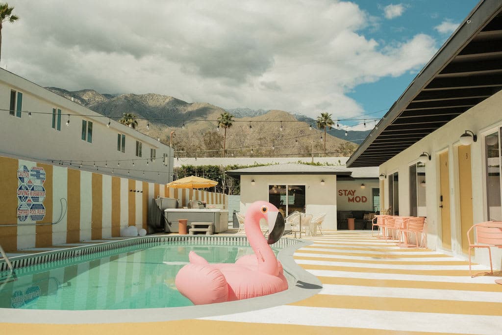 Mod Retreat in Vibrant Palm Springs - Image 52