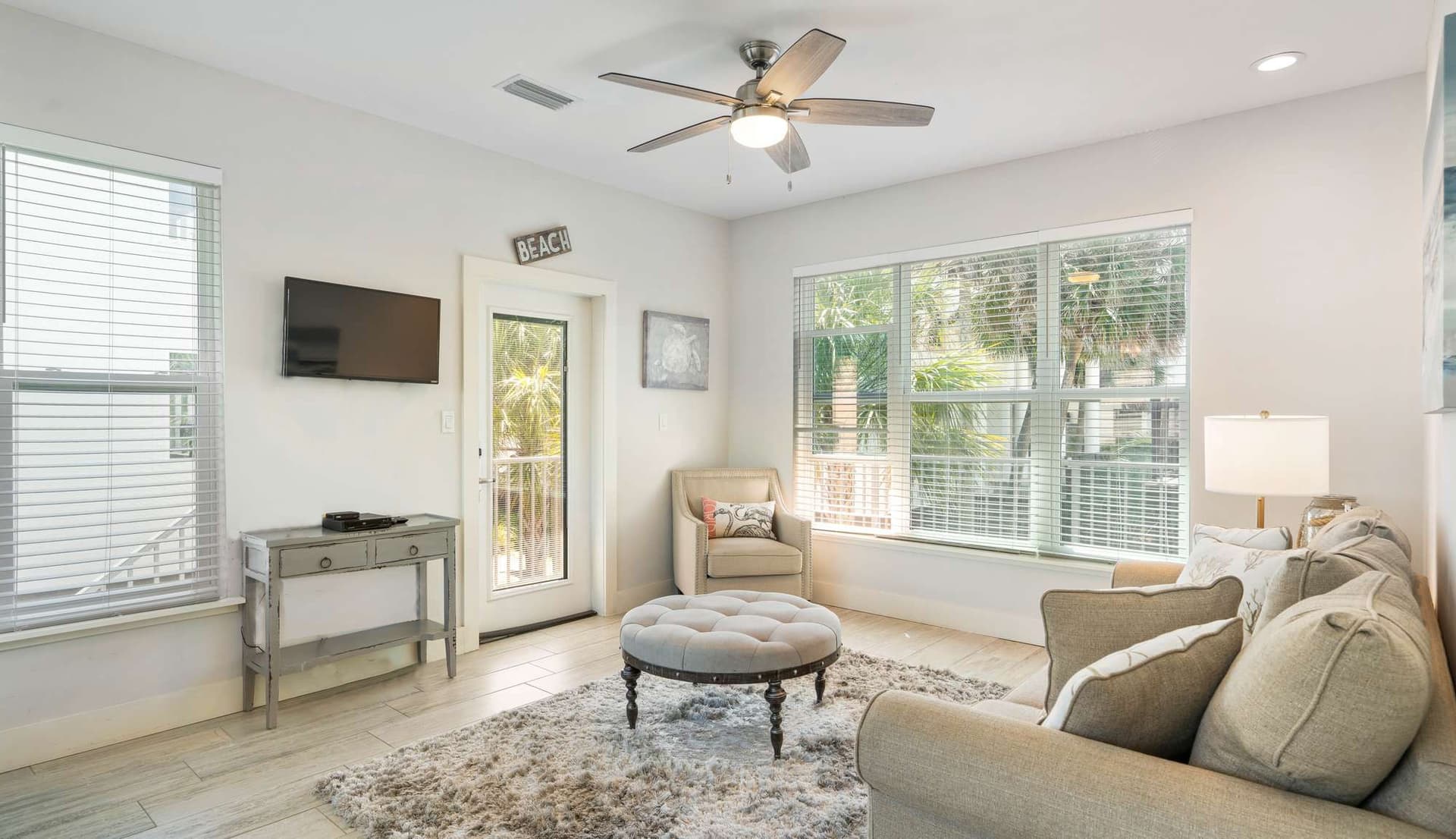 Latitudes Manor - Image 49