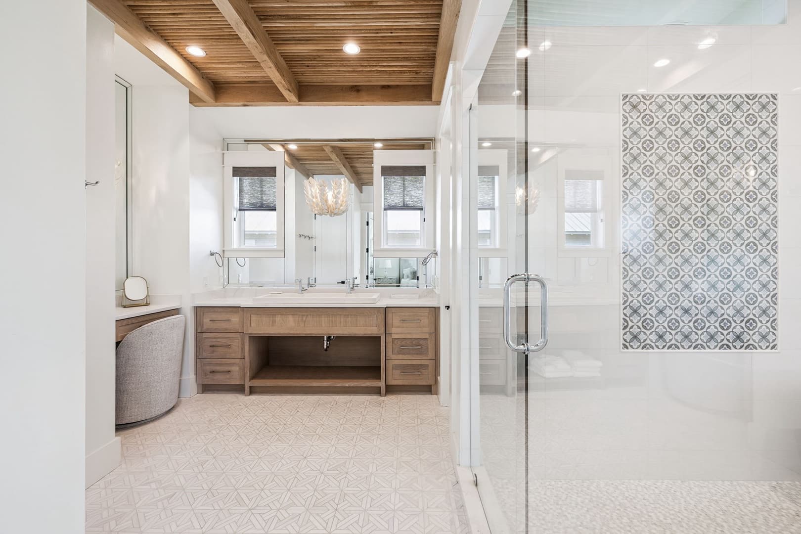 Anna Blue - Image 52