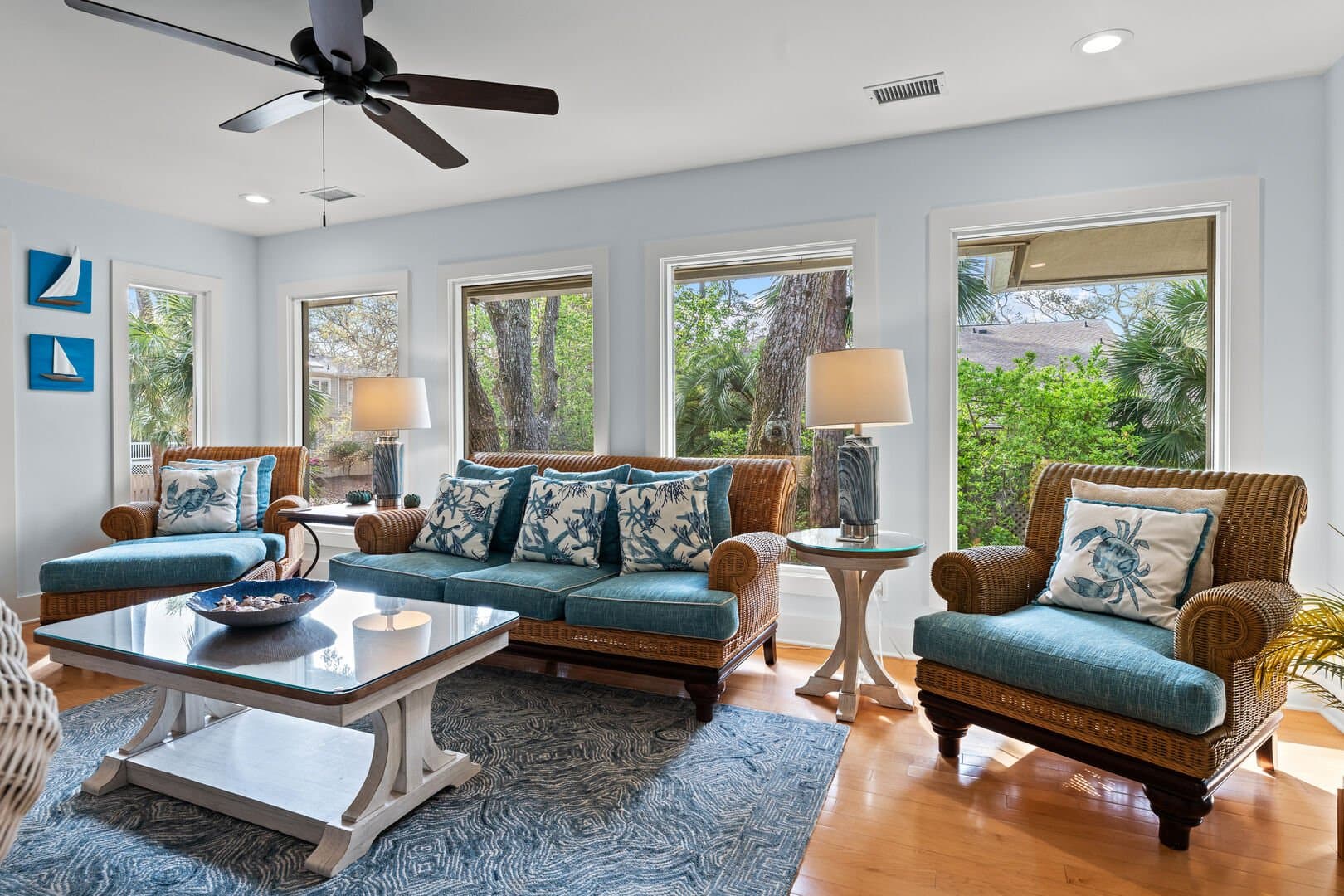 Tropical Retreat - Image 30