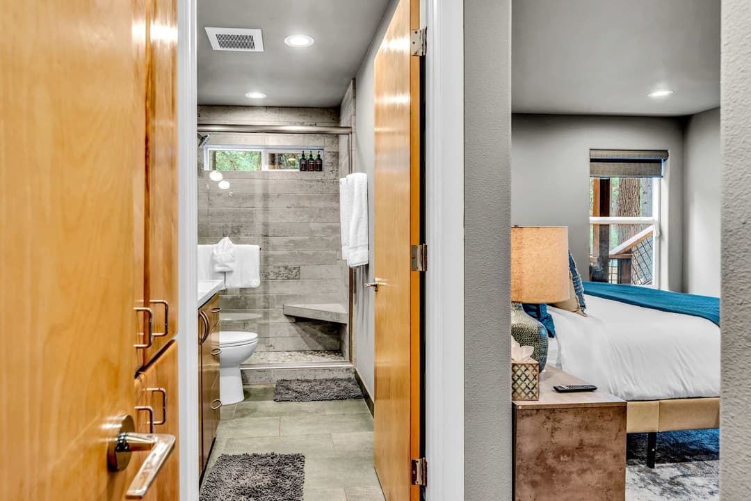 Upscale Incline Village Home - Image 22