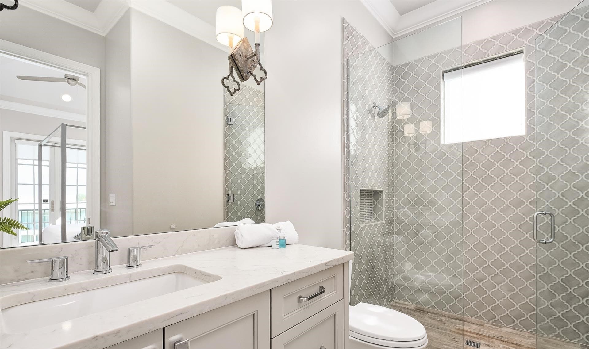 Beachfront Bliss - Image 32