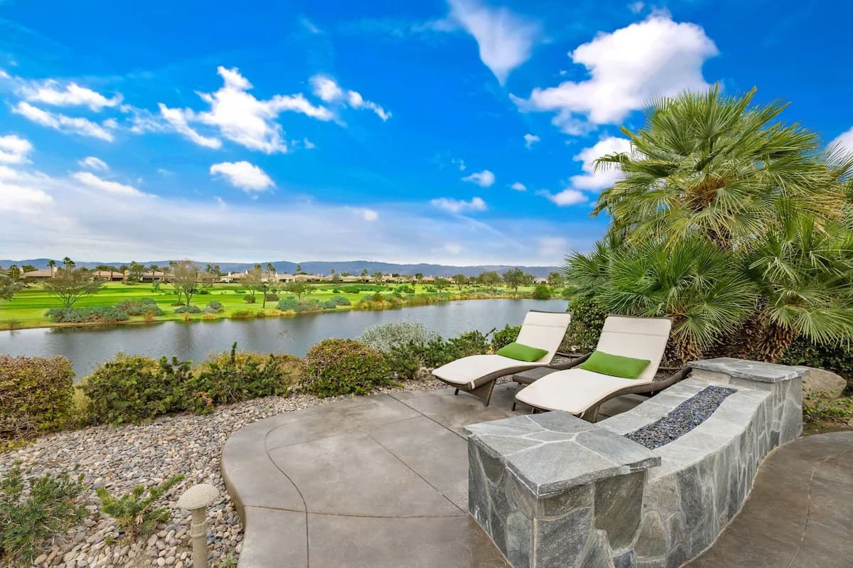 Lake View Home - Image 31