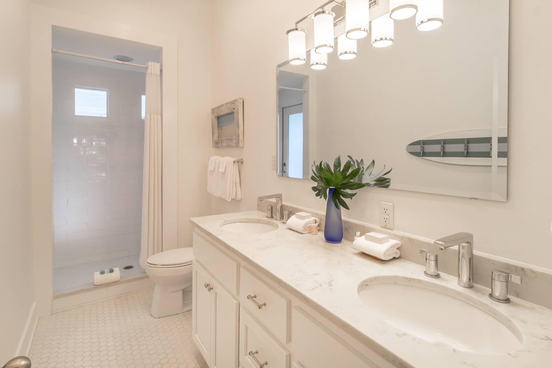 Salty Dogs House - Image 17