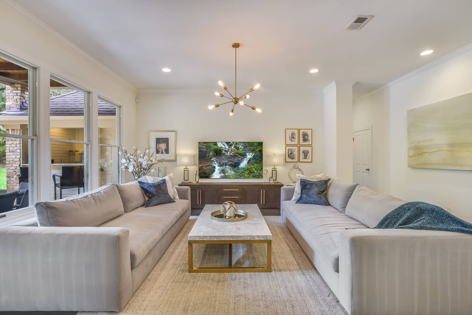 Austin Country Club Estate - Image 4