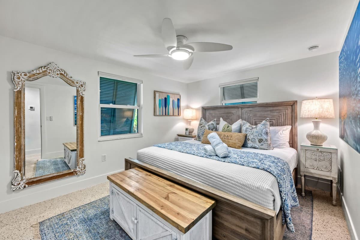 Beach Palm House - Image 24