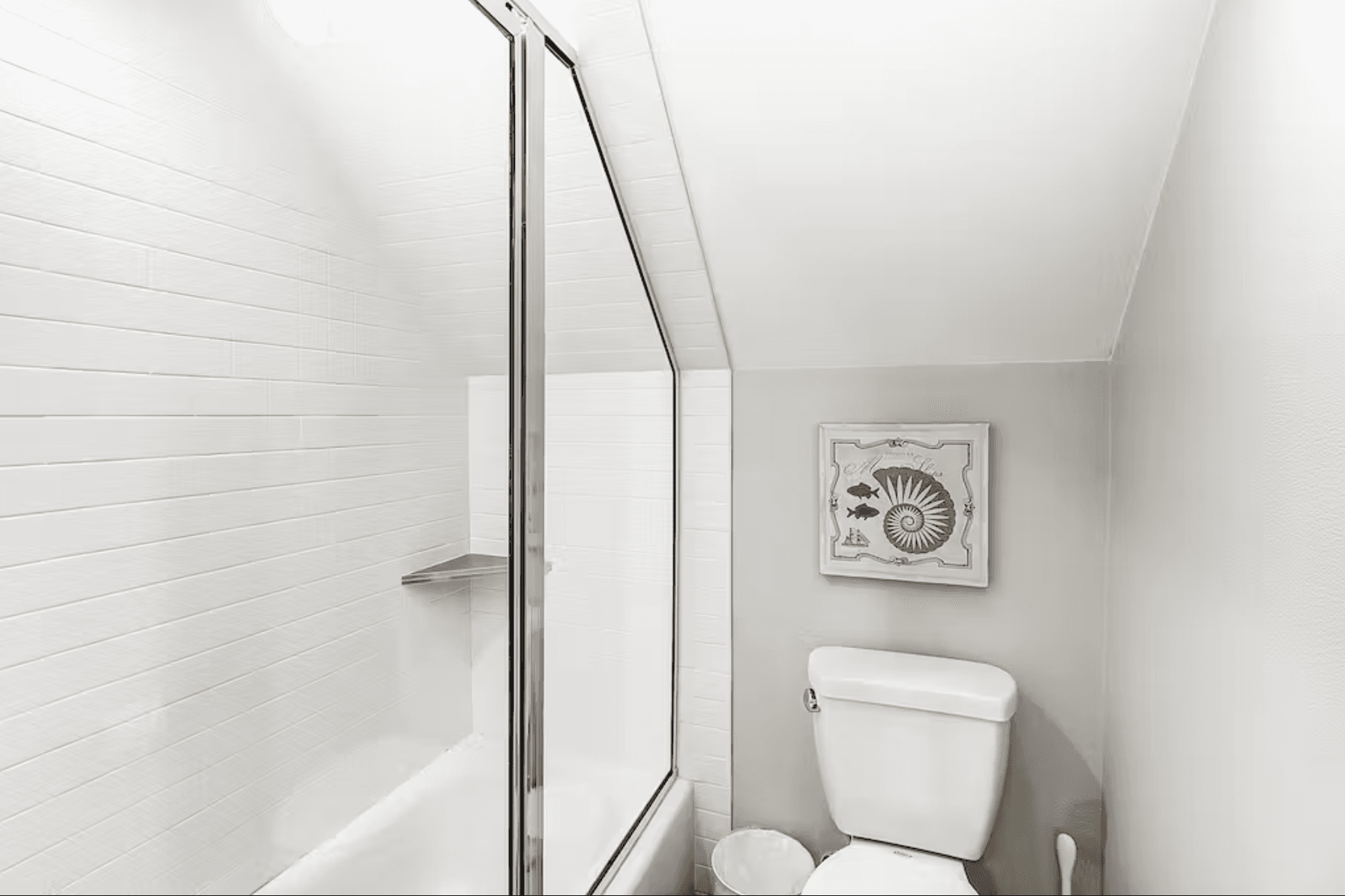 Top of the Shoreline - Image 25