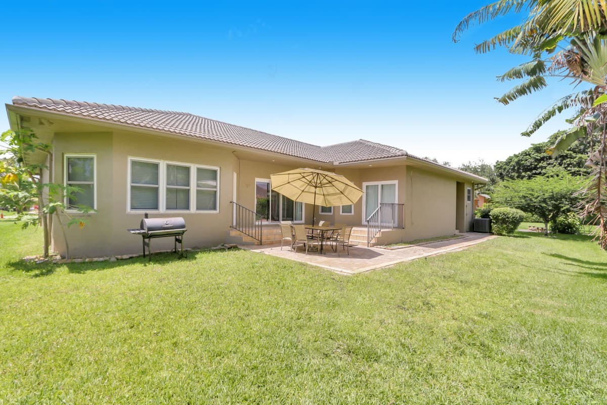 Northwest House - Image 24