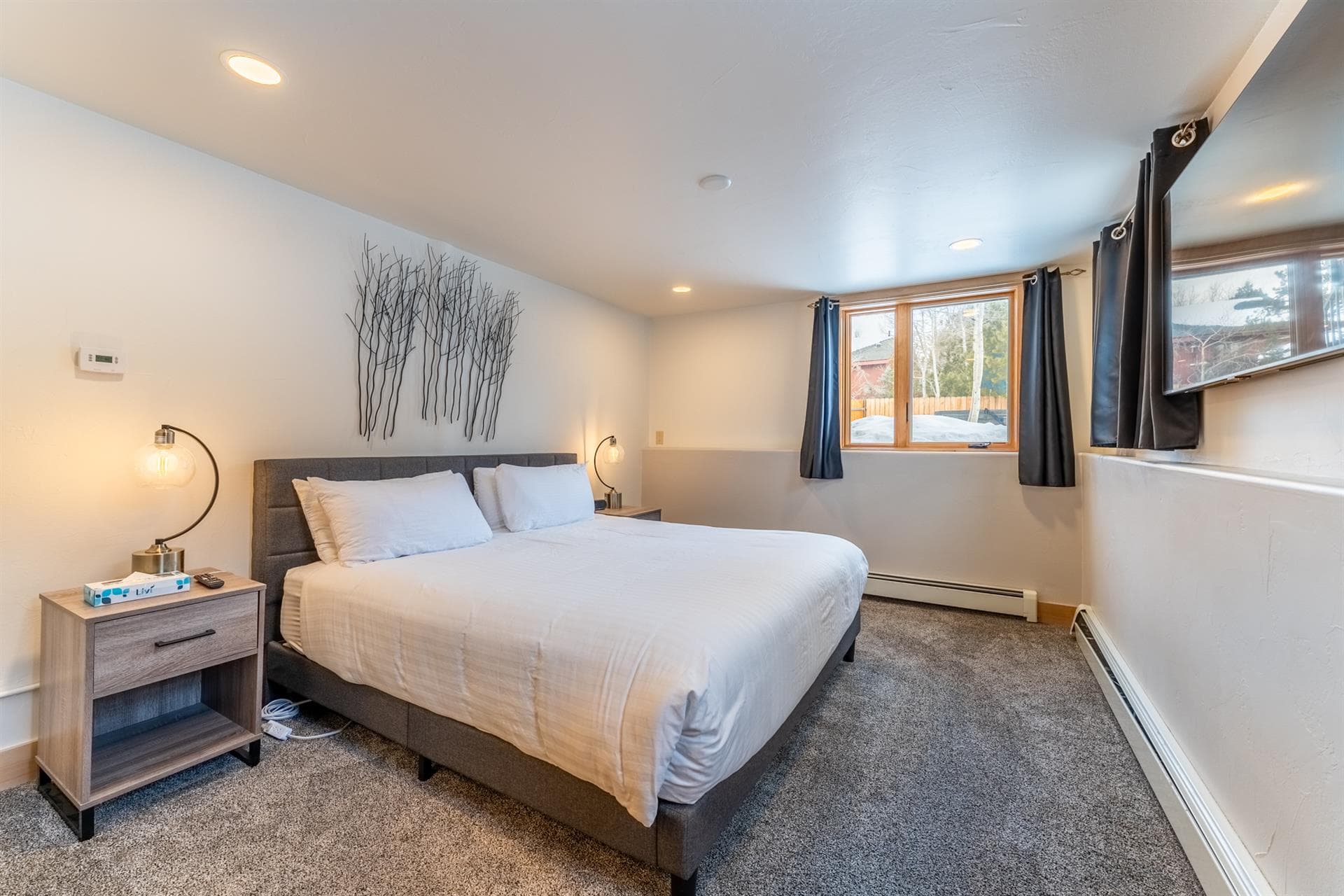 Alpine Home - Image 16