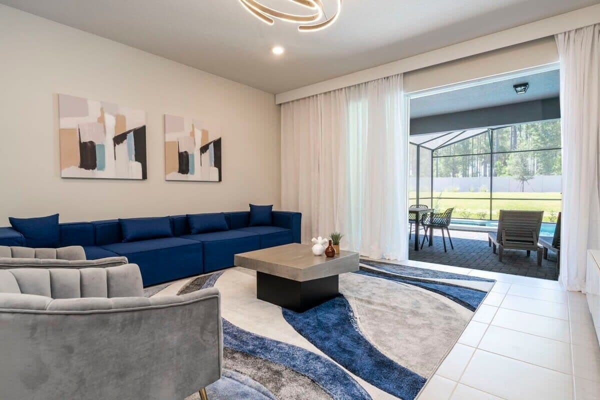 Windsor Island #4458 - Image 1