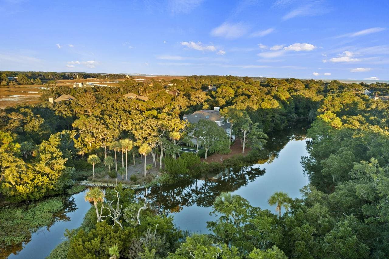 Otter Island Getaway - Image 55