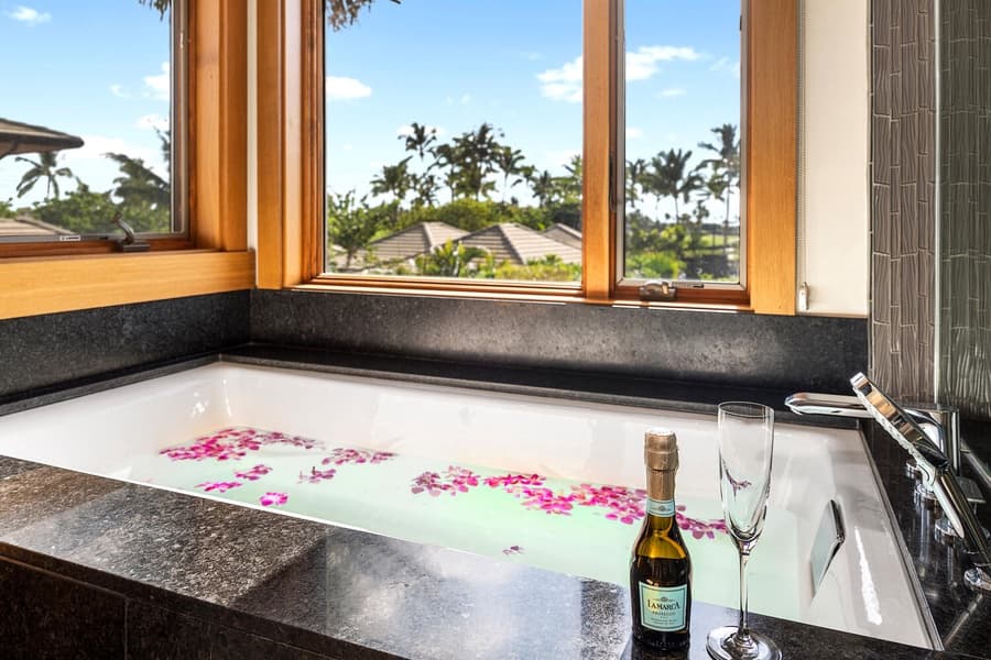 Laule'a at the Mauna Lani Resort #14 - Image 27