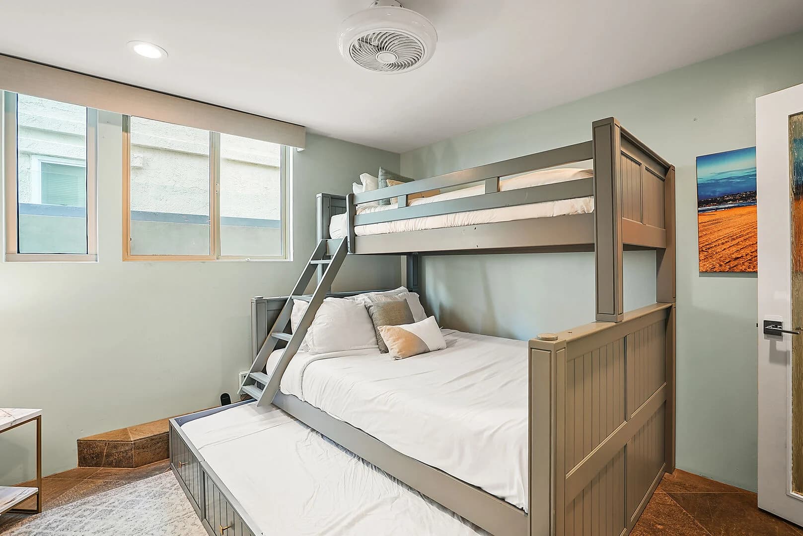 Braun Home - Image 20