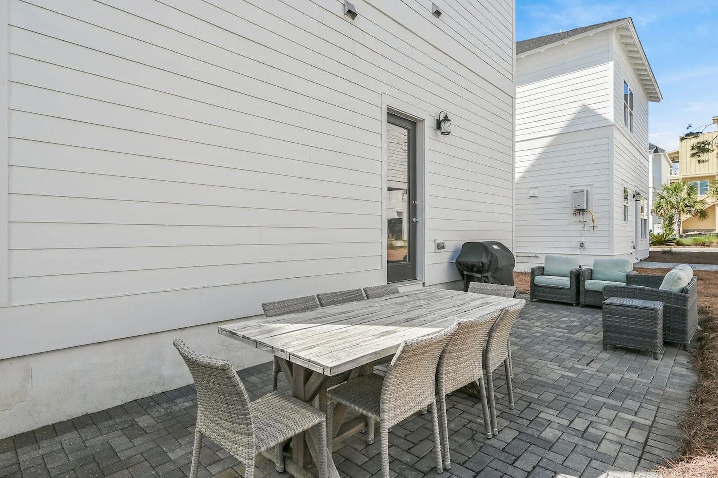 Nacho Beach House - Image 18