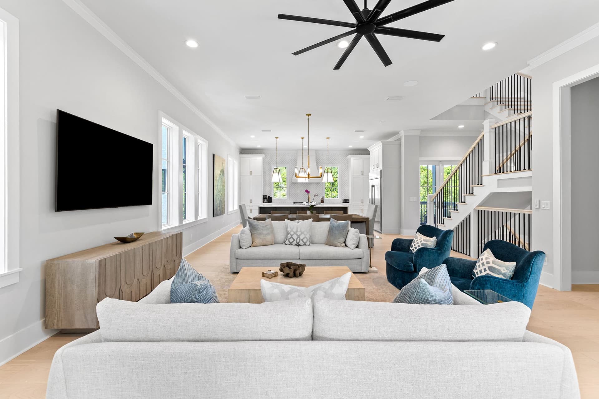 Peacock Place - Image 5