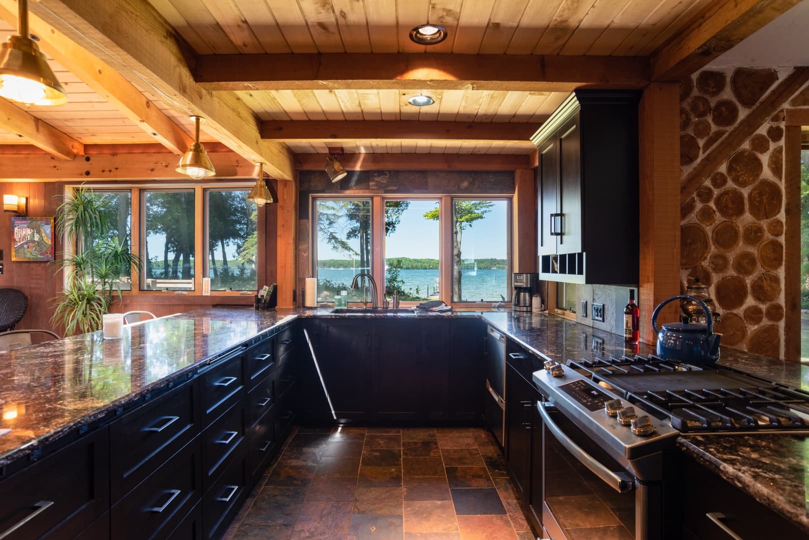 Kangaroo East Shore - Image 5