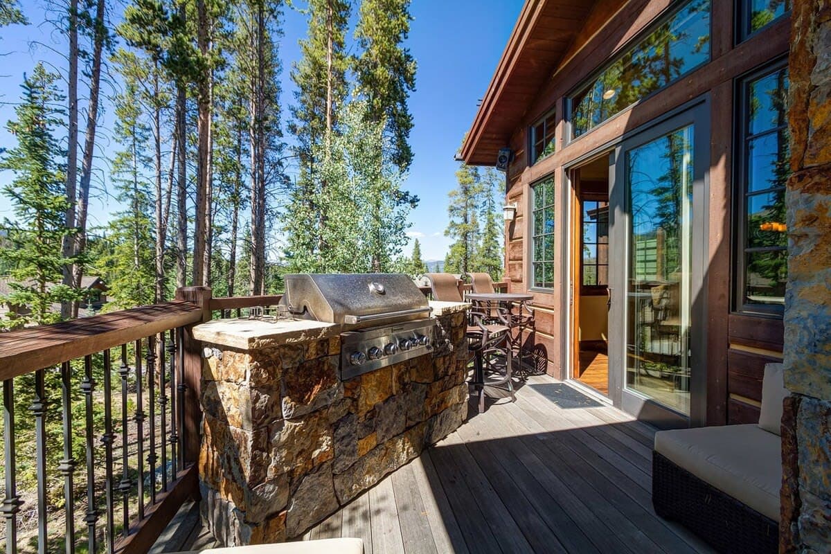 Ultimate Sanctuary - Image 9