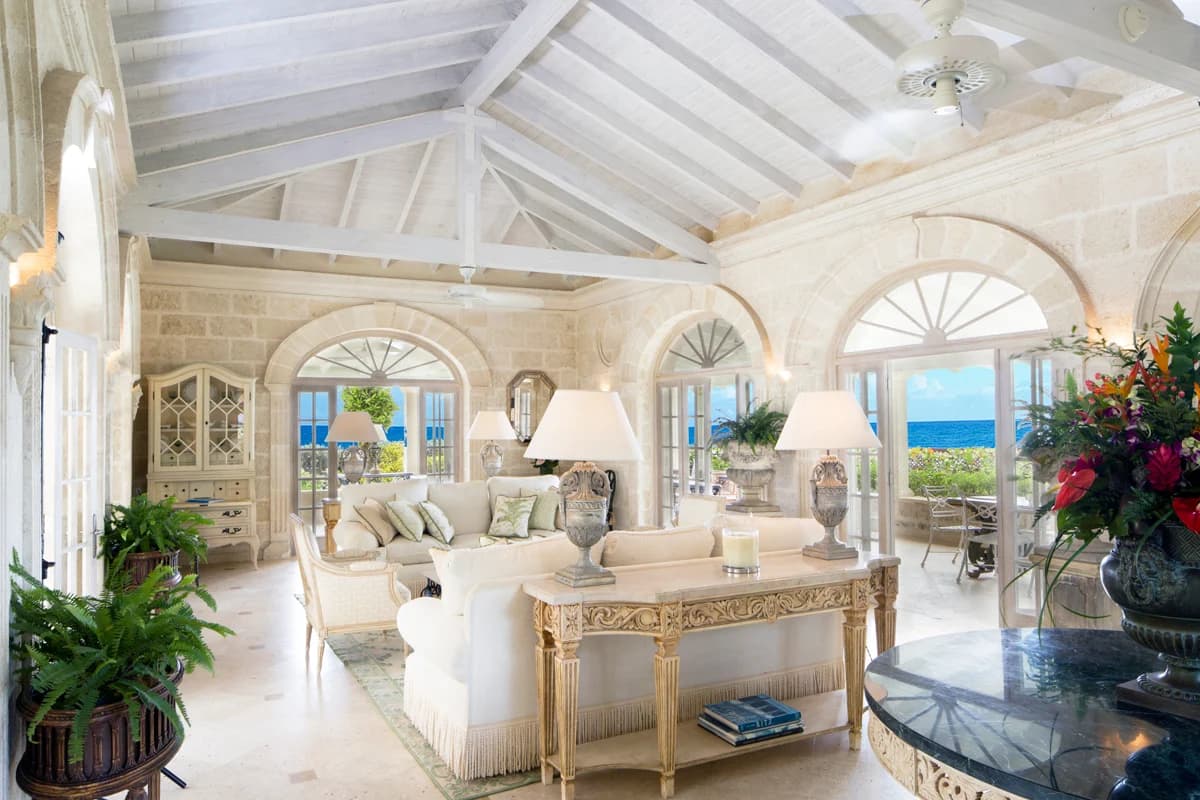 Sea Breeze Manor - Image 2