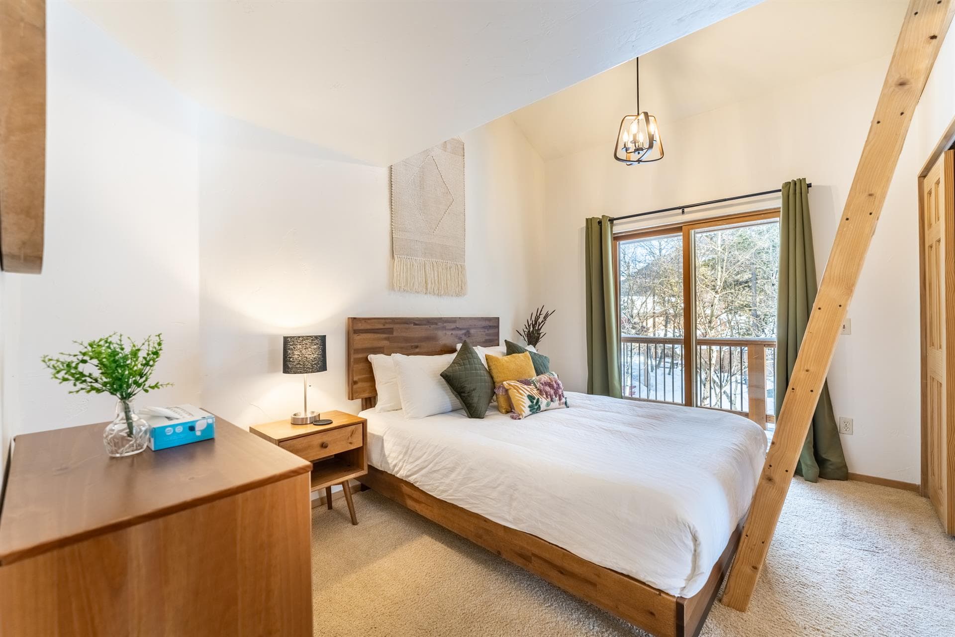 Rasor Court House - Image 21