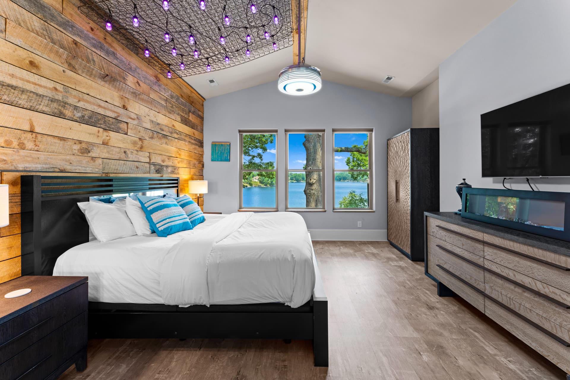 Nancy Key - Image 24