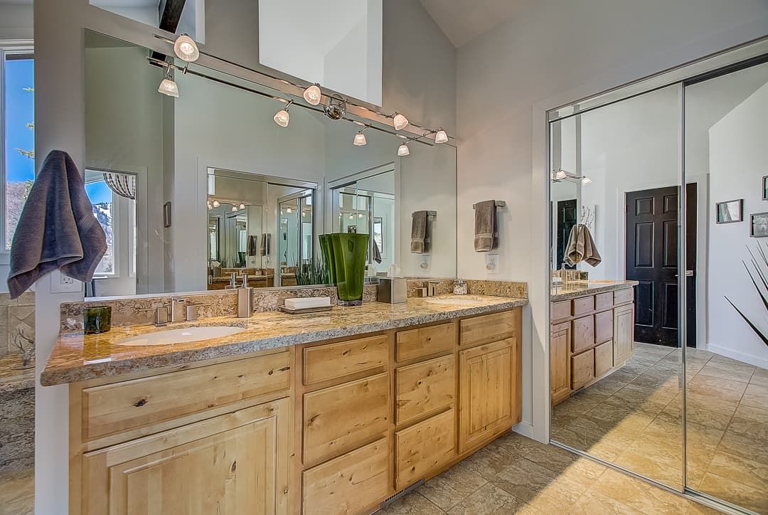 Nansen Court - Image 21